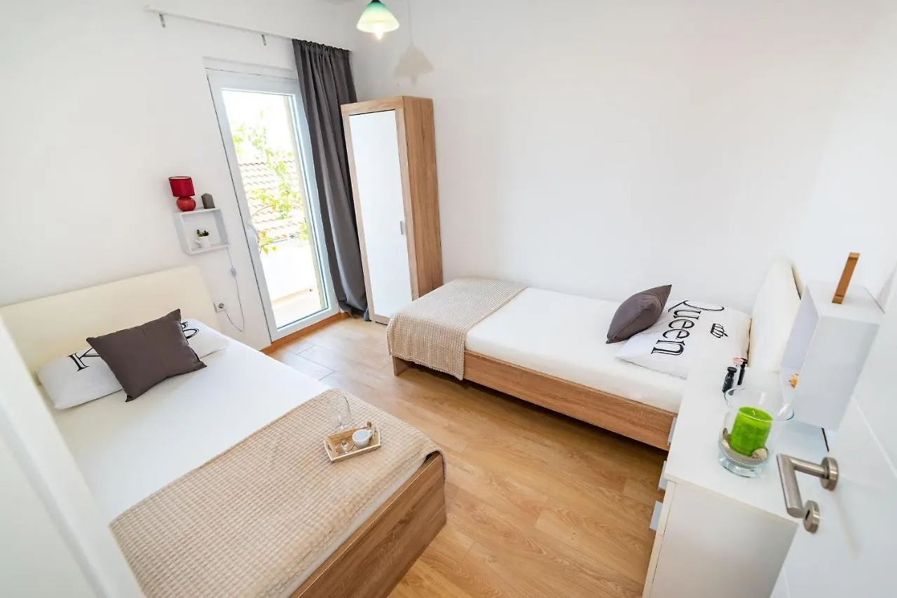 Apartment Maia Lena For Family Jasenice  0*, Jasenice (Zadar)